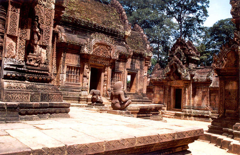 Banteay Srei3