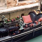 A Venecian gondola