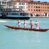 Traditional Venecian rowers